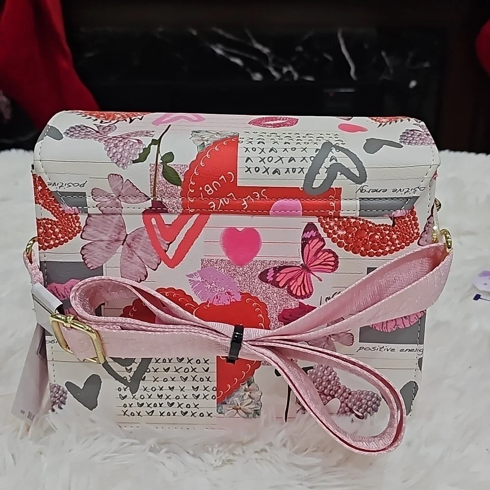 BETSEY JOHNSN PINK n MULTI COLOR LUV BETSEY DMF HANDBAG - Picture 4 of 6